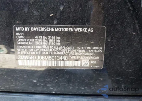 2021 BMW 330I xDrive z USA, uszkodzony, nr VIN 3MW5R7J06M8C13448